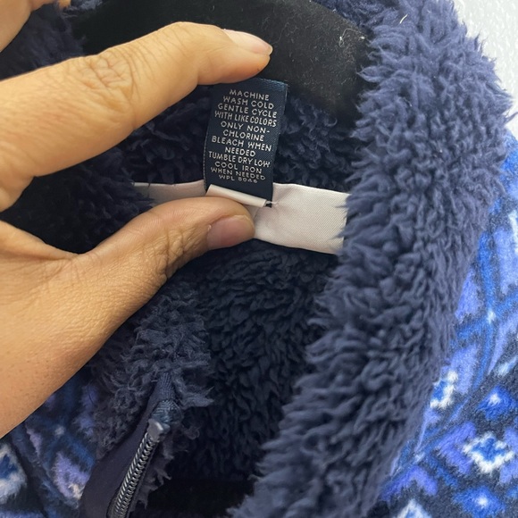 Karen Scott Sport Zeroproof Fleece AZTEC  |  M - Picture 4 of 7